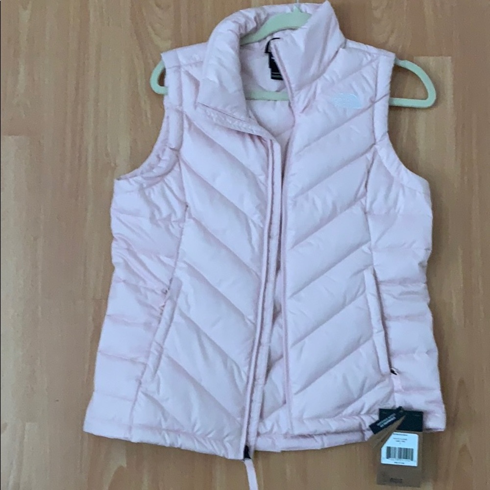 Vest new with tags fits size 4-6
